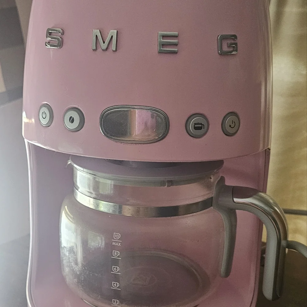 SMEG Retro Style Coffee Maker - Pastel pink
